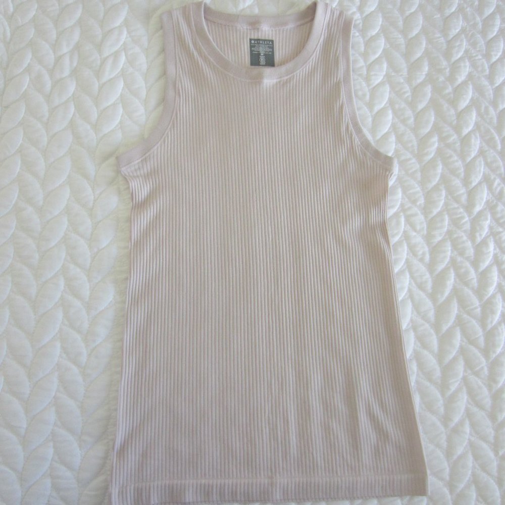 Athleta Renew CYA Tank size M